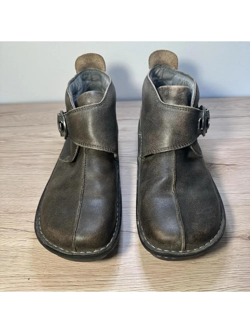 Alegria Boots Womens 40 Caiti Ankle Booties Taupe Leather Buckle Round Toe 8.5